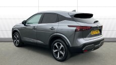 Nissan Qashqai 1.3 DiG-T MH N-Connecta 5dr Petrol Hatchback